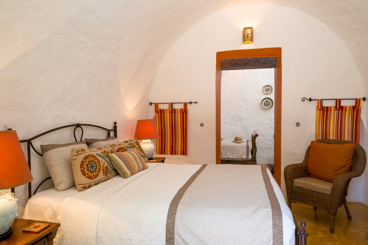 habitación junior suite, 1 cama king size y 2 camas individuales (copia)