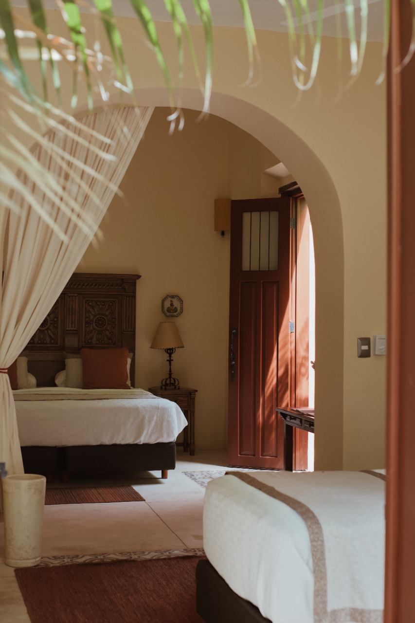 habitación junior suite, 1 cama king size y 1 individual