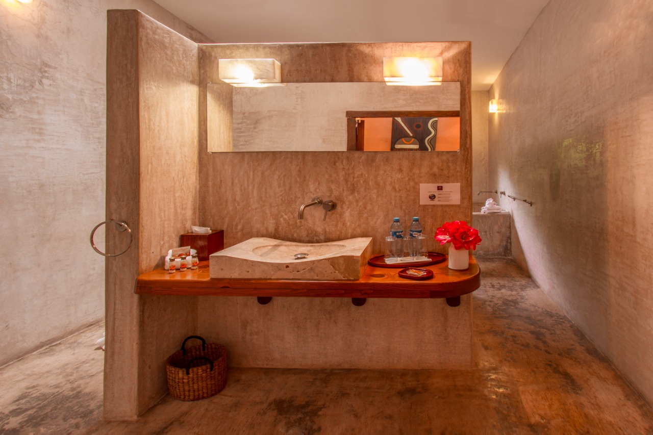 habitación master suite, 1 cama king size y 2 camas individuales